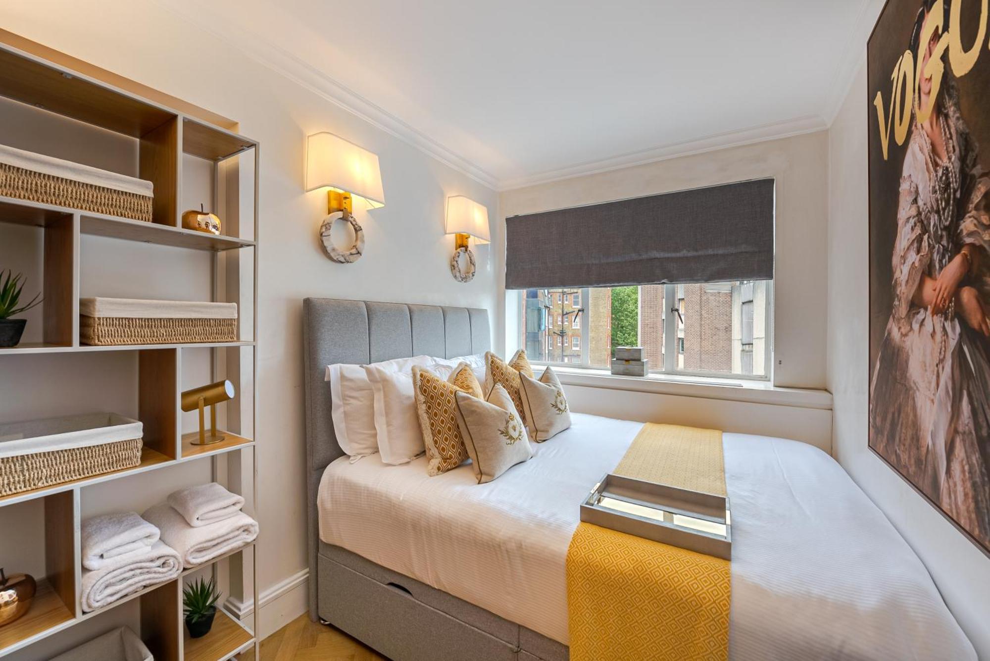Modern Knightsbridge Apartment With Balcony Overlooking Harrods Prime Location London Ngoại thất bức ảnh